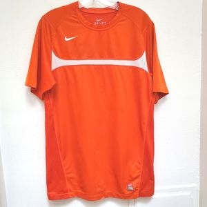 🏠 Nike Dri Fit Shirt Size M